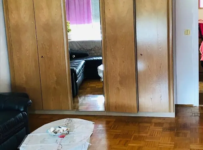 Ferienwohnung Alpenblick * 福森